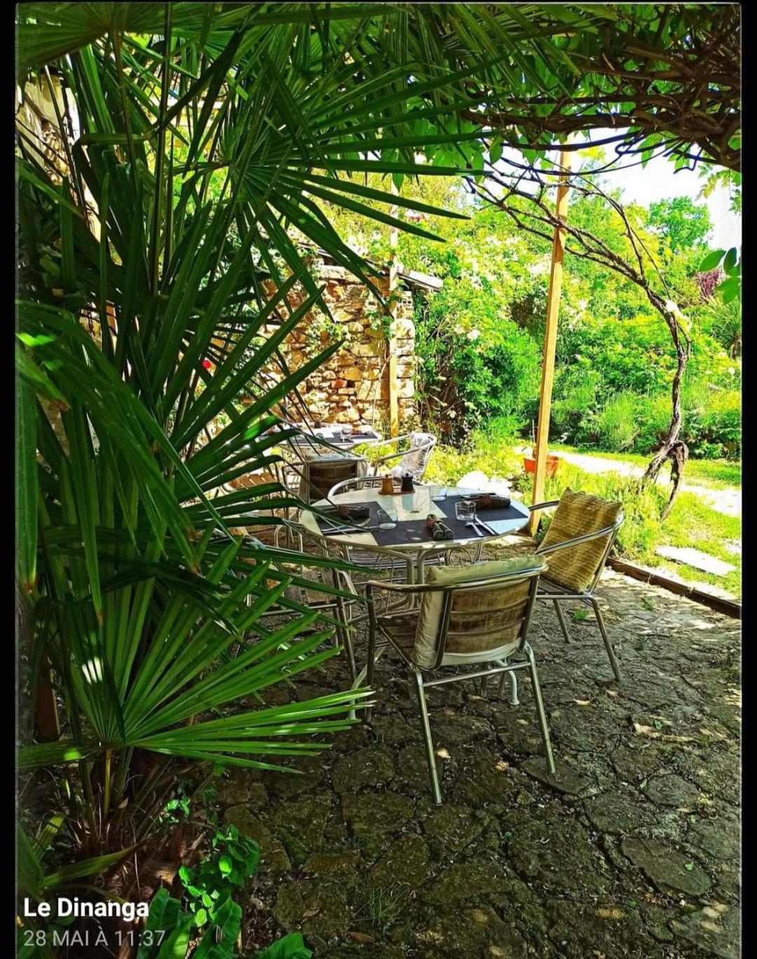 Le Dinanga Bed & Breakfast Leran Ngoại thất bức ảnh